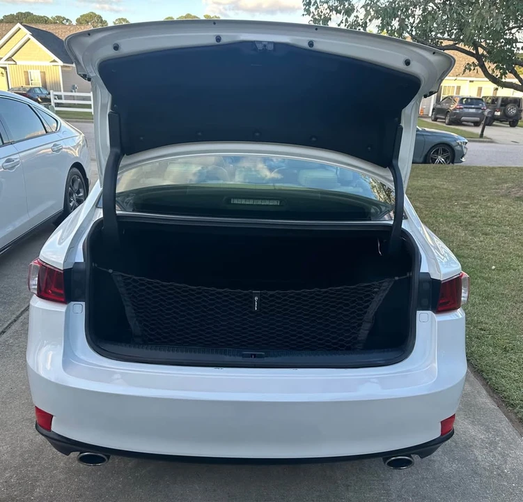 2016 Lexus IS 3rd Gen - Image 8 of 20