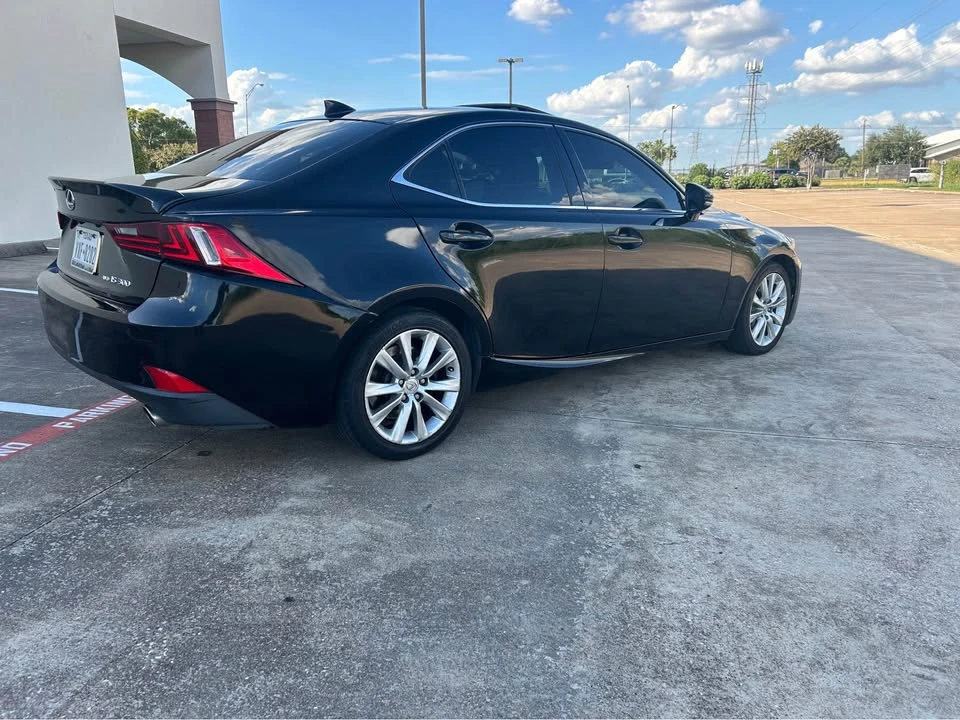 2016 Lexus IS 3rd Gen - Image 4 of 16