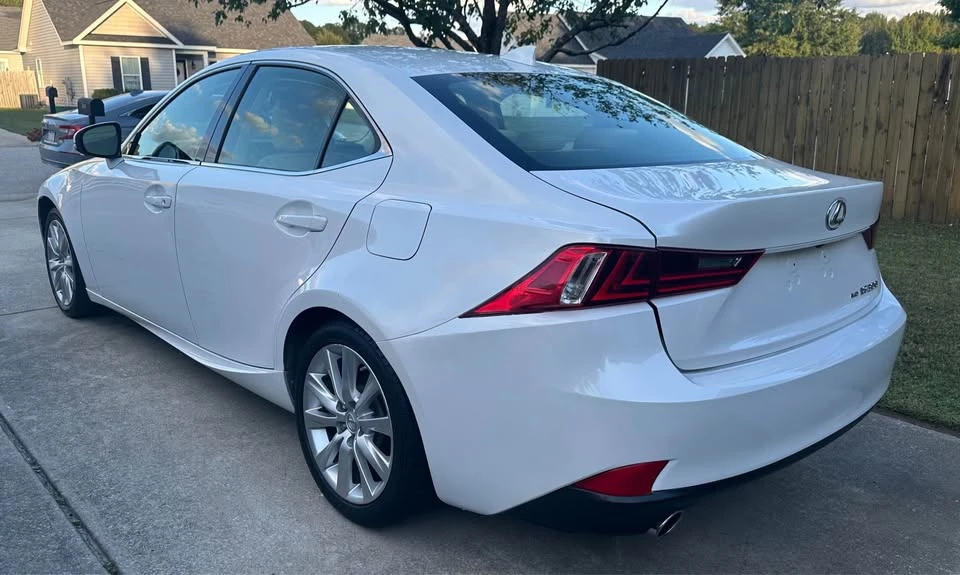 2016 Lexus IS 3rd Gen - Image 10 of 20