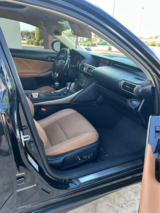 2016 Lexus IS 3rd Gen - Image 11 of 16