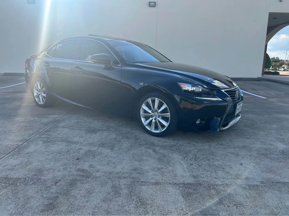 2016 Lexus IS 3rd Gen - Image 3 of 16