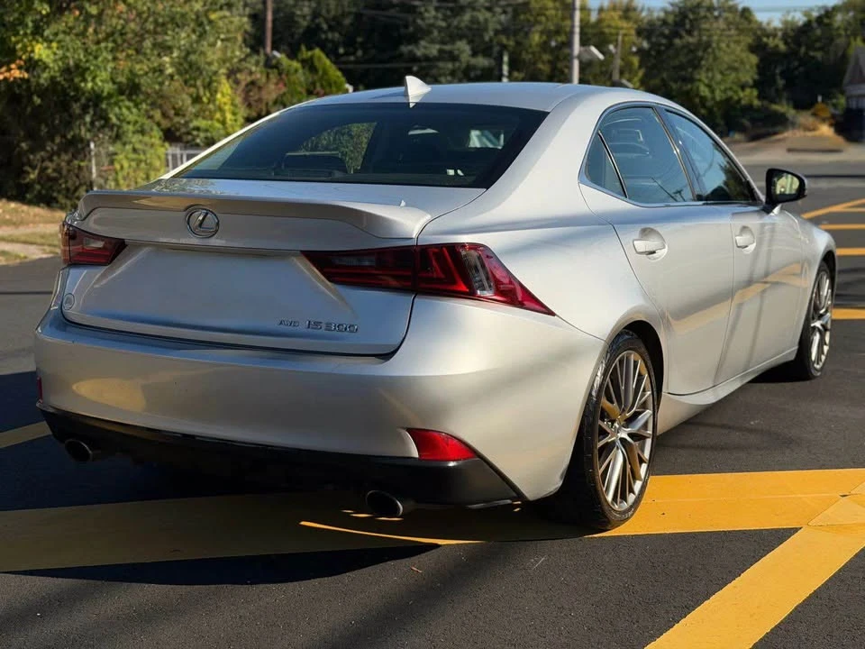 2016 Lexus IS 3rd Gen - Image 8 of 15