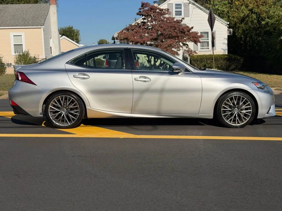 2016 Lexus IS 3rd Gen - Image 4 of 15