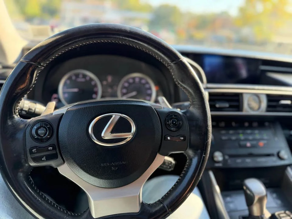 2016 Lexus IS 3rd Gen - Image 13 of 15