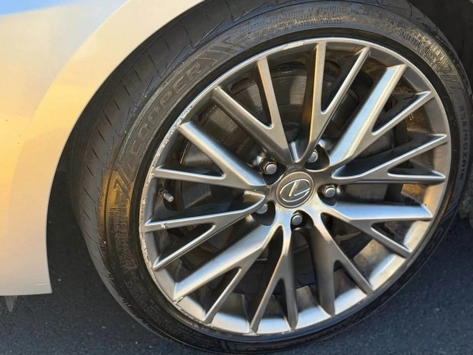 2016 Lexus IS 3rd Gen - Image 9 of 15