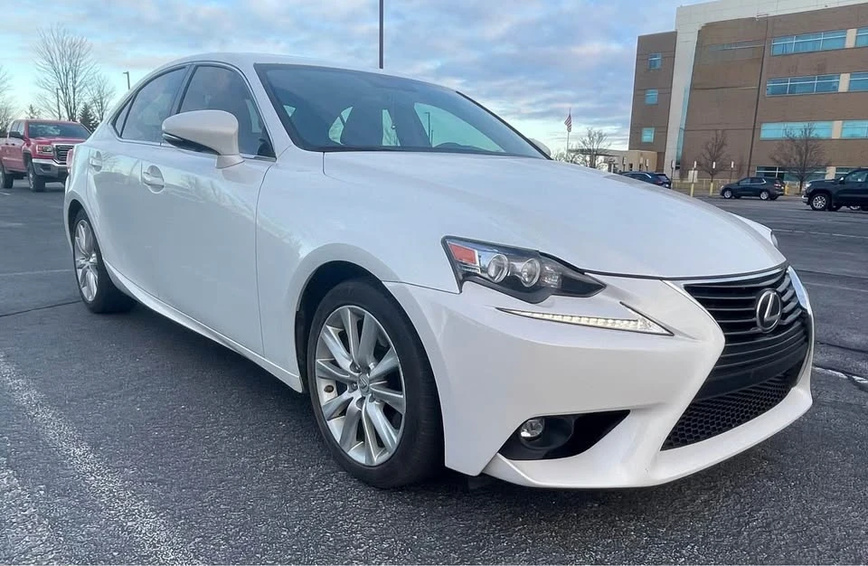 2016 Lexus IS 3rd Gen - Image 3 of 10