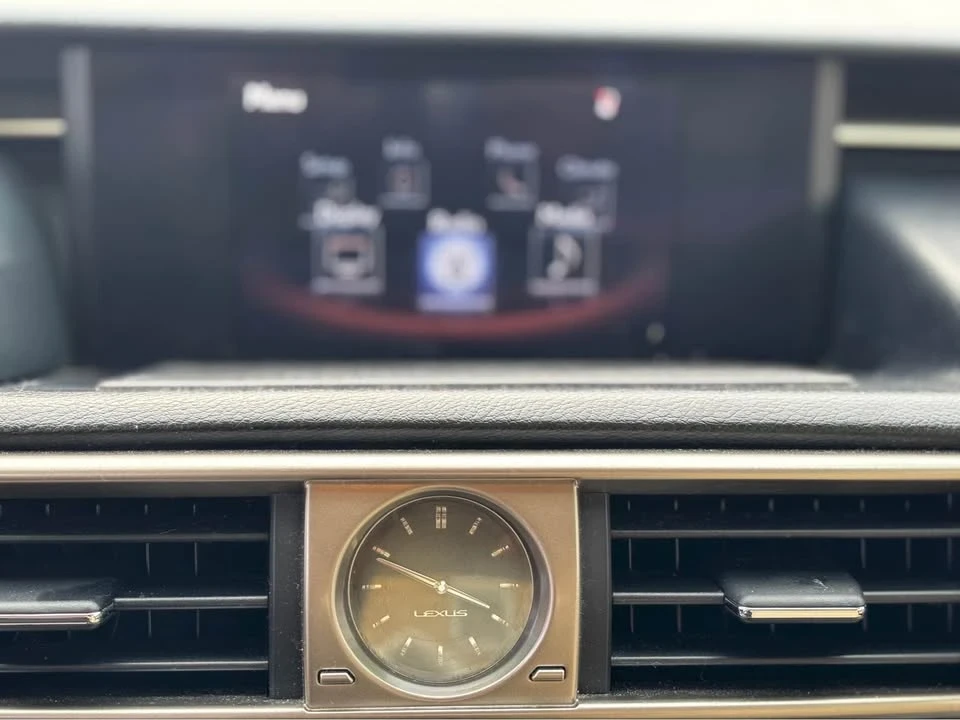 2016 Lexus IS 3rd Gen - Image 16 of 20