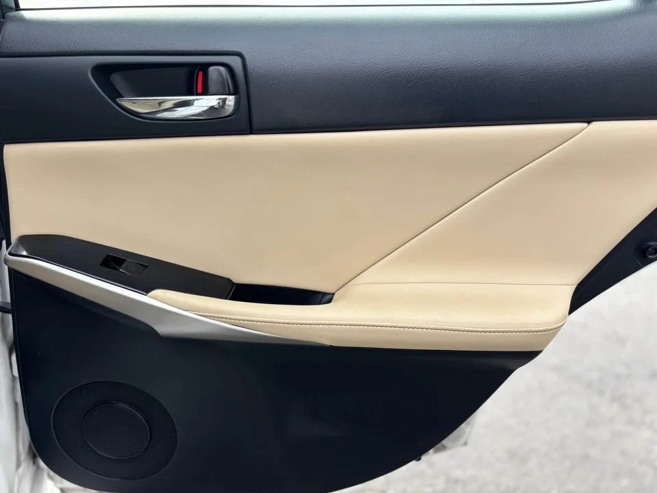 2016 Lexus IS 3rd Gen - Image 12 of 20
