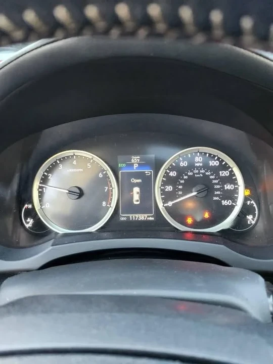 2016 Lexus IS 3rd Gen - Image 5 of 7
