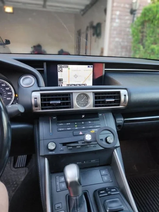 2016 Lexus IS 3rd Gen - Image 6 of 7