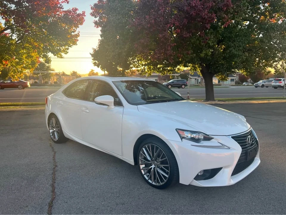 2016 Lexus IS 3rd Gen - Image 2 of 20
