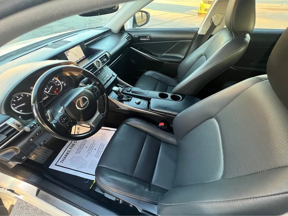 2016 Lexus IS 3rd Gen - Image 15 of 20