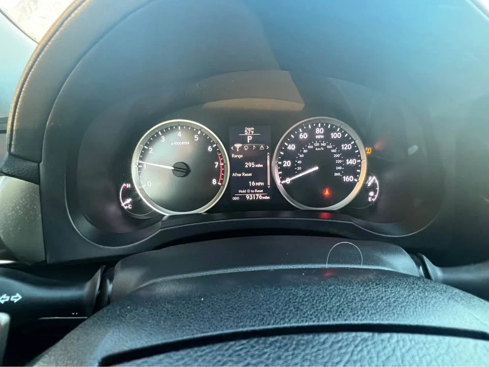 2016 Lexus IS 3rd Gen - Image 17 of 20