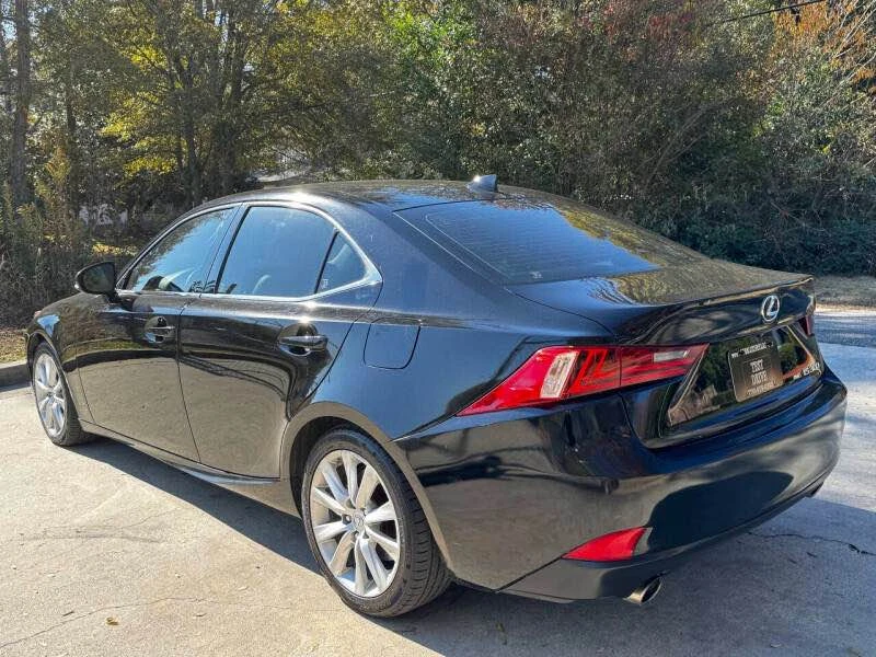 2016 Lexus IS 3rd Gen - Image 8 of 19