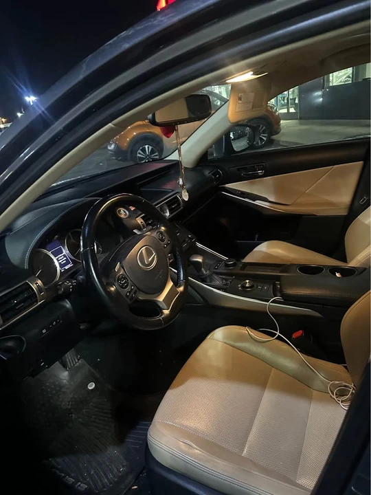 2016 Lexus IS 3rd Gen - Image 5 of 5