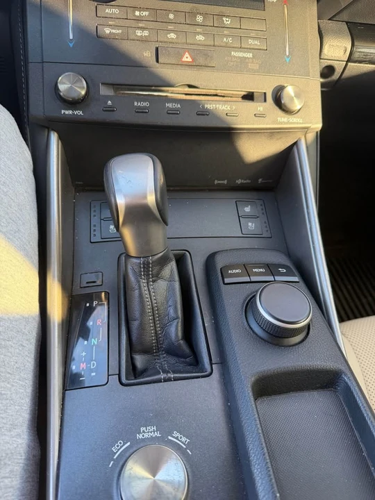 2016 Lexus IS 3rd Gen - Image 5 of 12