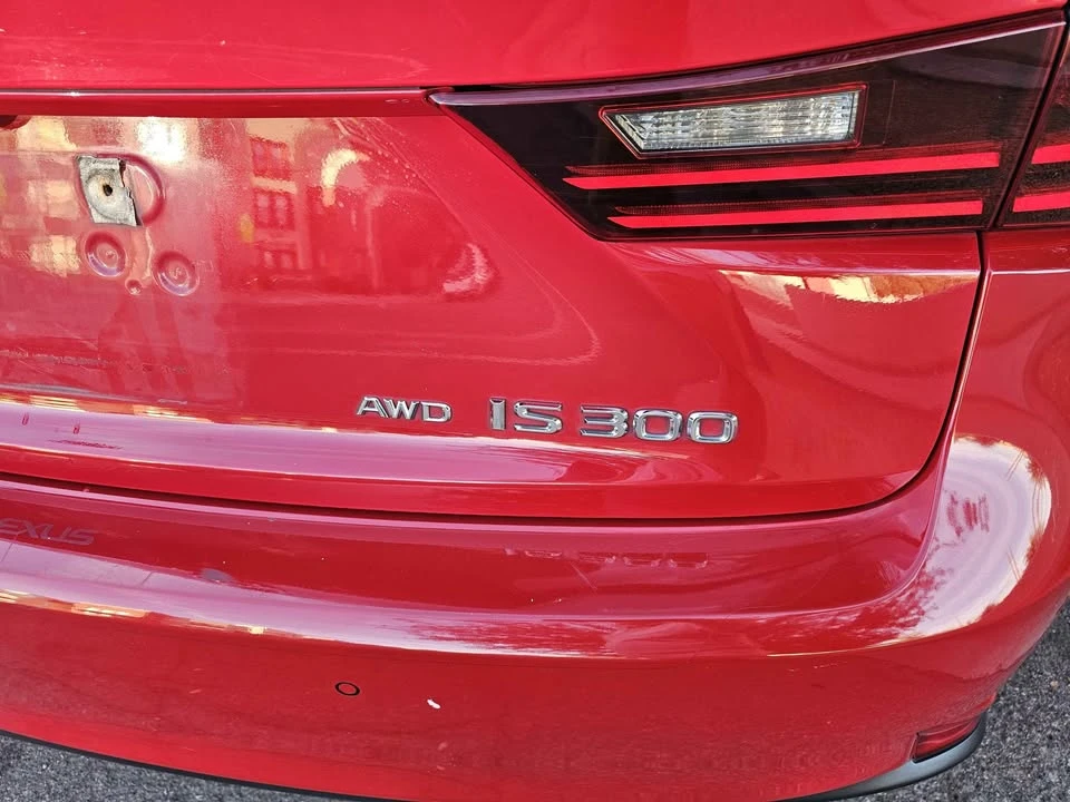 2016 Lexus IS 3rd Gen - Image 12 of 17