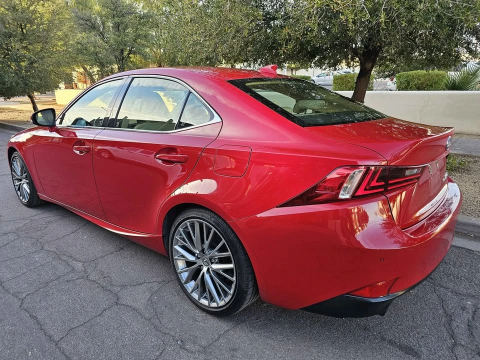 2016 Lexus IS 3rd Gen - Image 13 of 17
