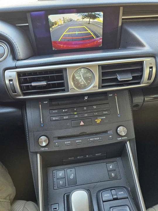 2016 Lexus IS 3rd Gen - Image 8 of 17