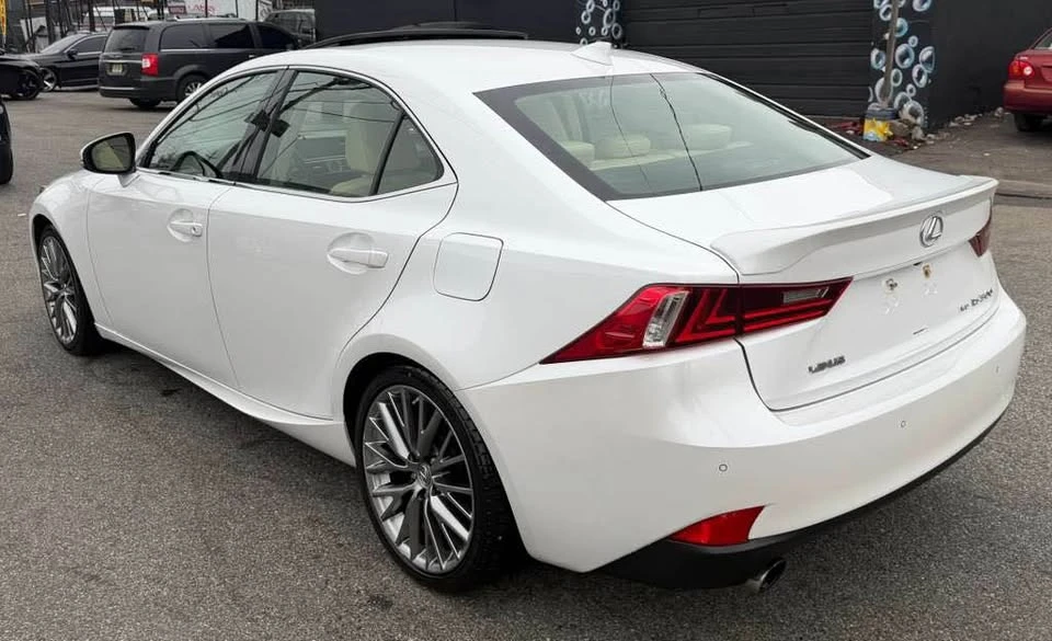 2016 Lexus IS 3rd Gen - Image 7 of 18