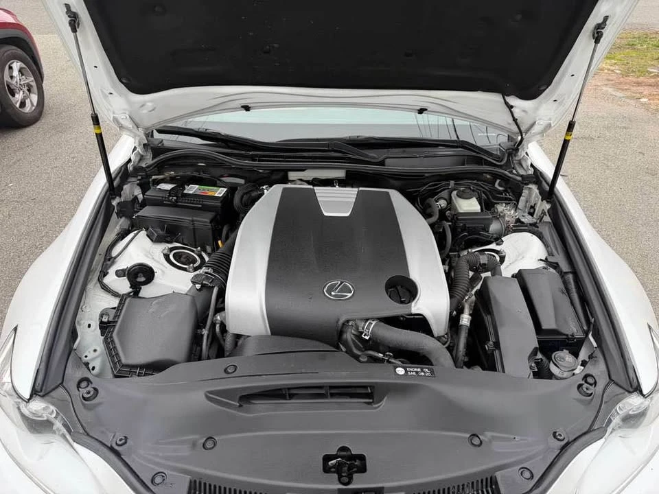 2016 Lexus IS 3rd Gen - Image 15 of 18