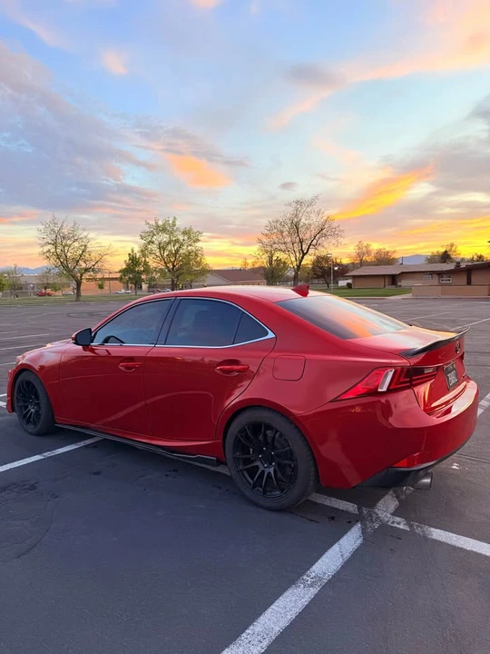 2016 Lexus IS 3rd Gen - Image 7 of 11