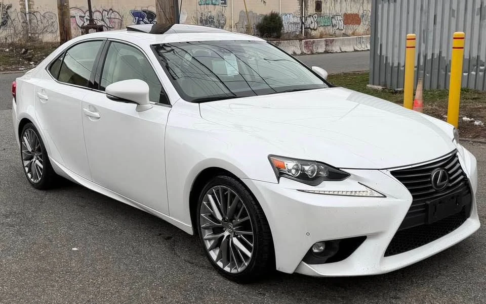 2016 Lexus IS 3rd Gen - Image 8 of 18