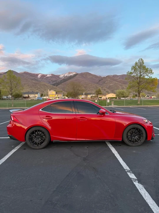 2016 Lexus IS 3rd Gen - Image 4 of 11
