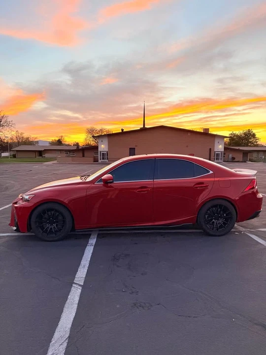 2016 Lexus IS 3rd Gen - Image 8 of 11