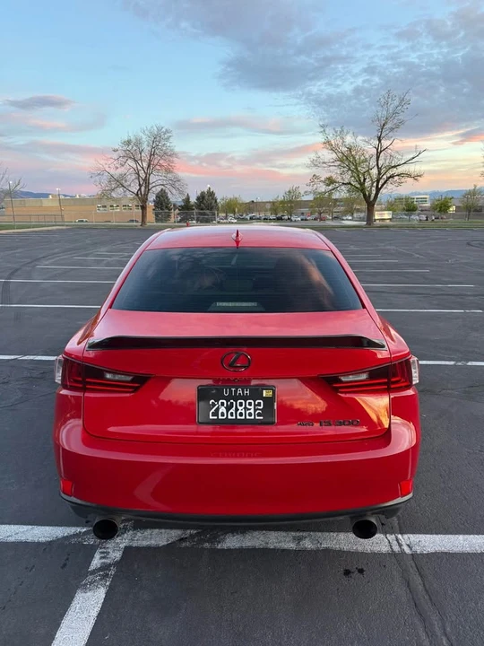 2016 Lexus IS 3rd Gen - Image 6 of 11