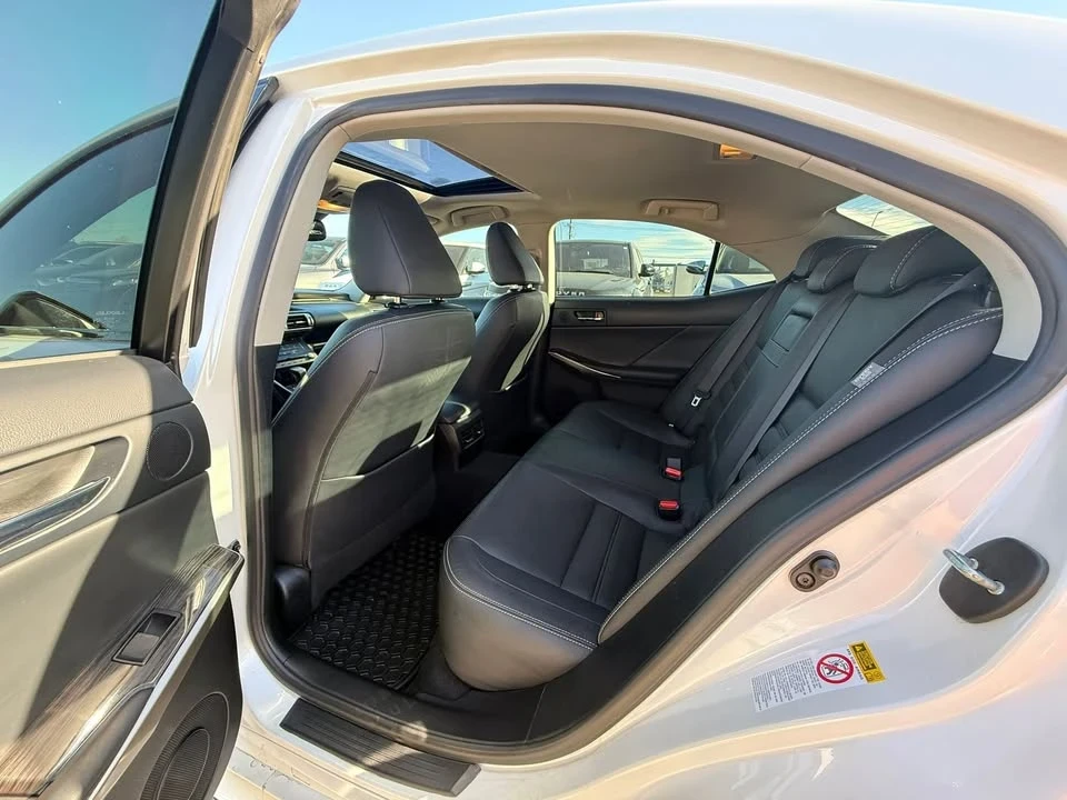 2016 Lexus IS 3rd Gen - Image 16 of 20