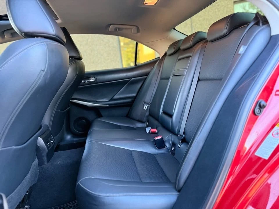 2016 Lexus IS 3rd Gen - Image 15 of 20