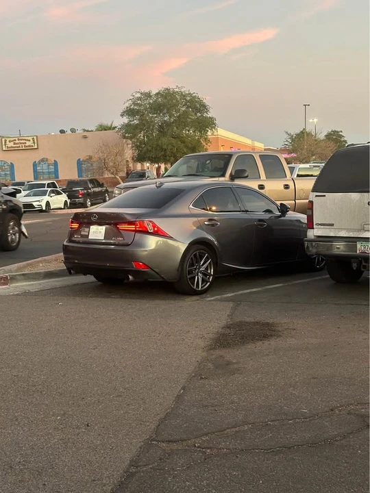 2016 Lexus IS 3rd Gen - Image 4 of 9