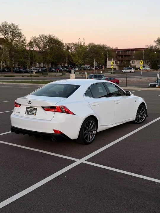 2016 Lexus IS 3rd Gen - Image 4 of 12