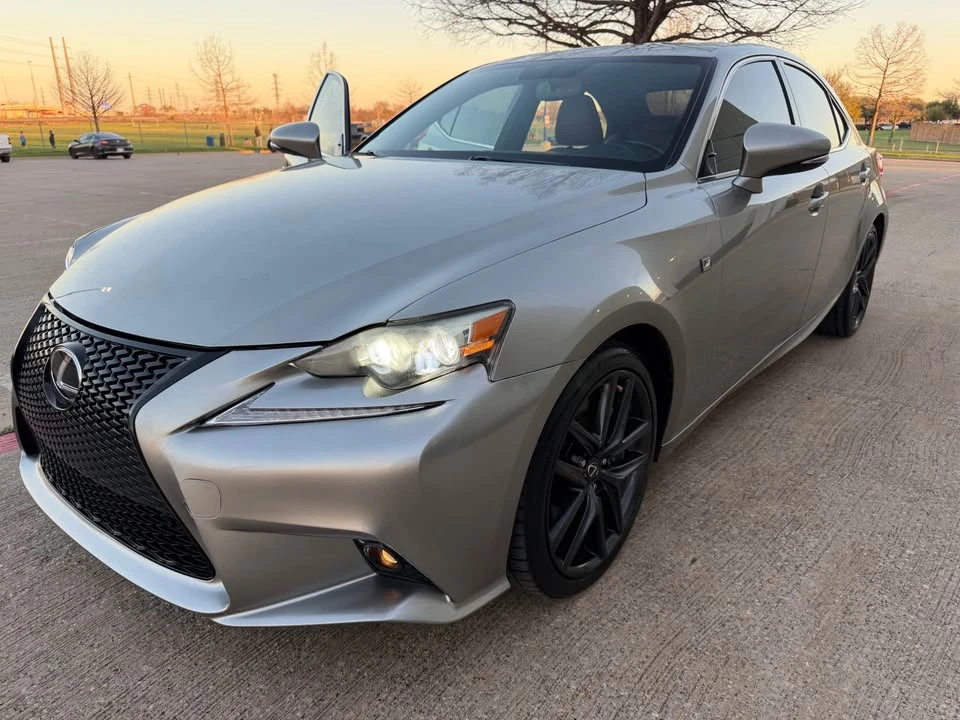 2016 Lexus IS 3rd Gen - Image 2 of 16