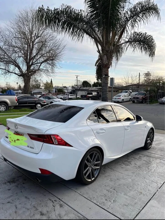 2016 Lexus IS 3rd Gen - Image 6 of 11