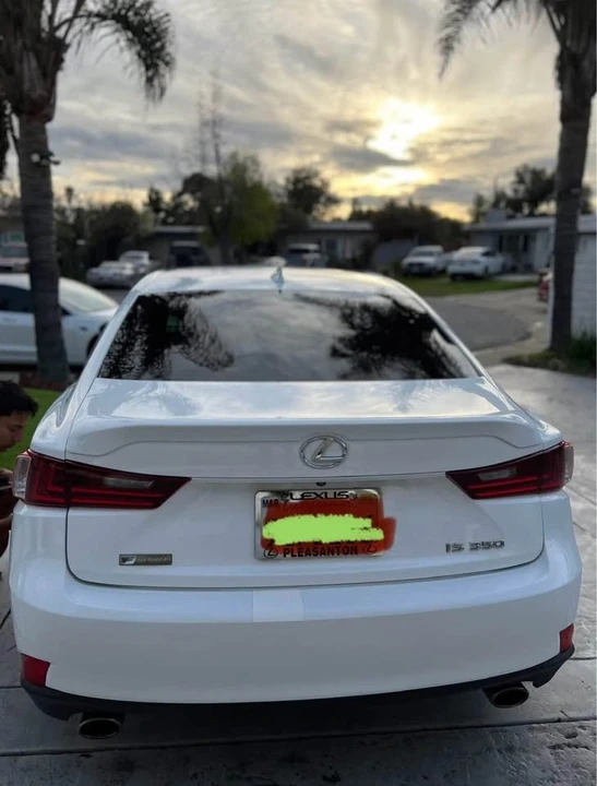 2016 Lexus IS 3rd Gen - Image 4 of 11