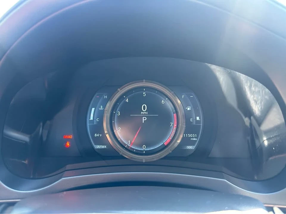 2016 Lexus IS 3rd Gen - Image 11 of 14