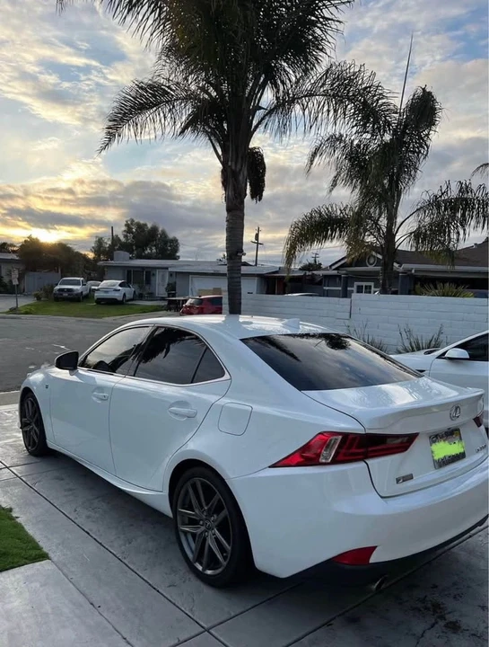 2016 Lexus IS 3rd Gen - Image 5 of 11