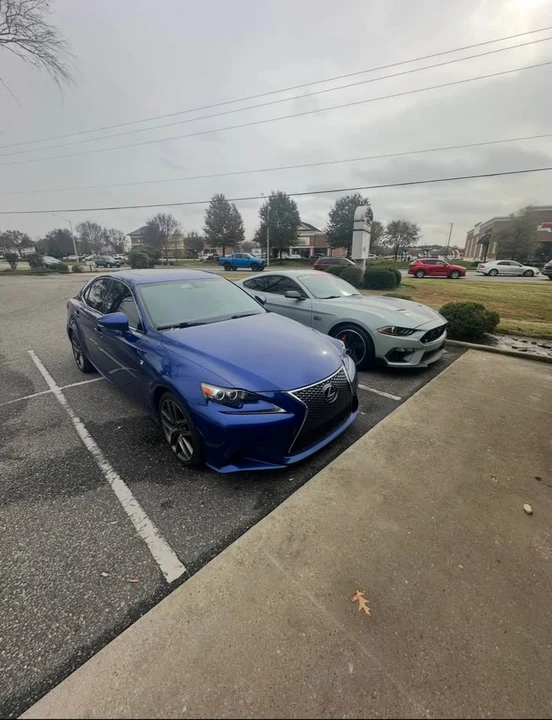 2016 Lexus IS 3rd Gen - Image 6 of 7