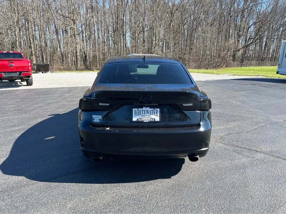 2016 Lexus IS 3rd Gen - Image 4 of 20