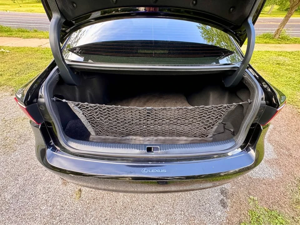 2016 Lexus IS 3rd Gen - Image 19 of 19