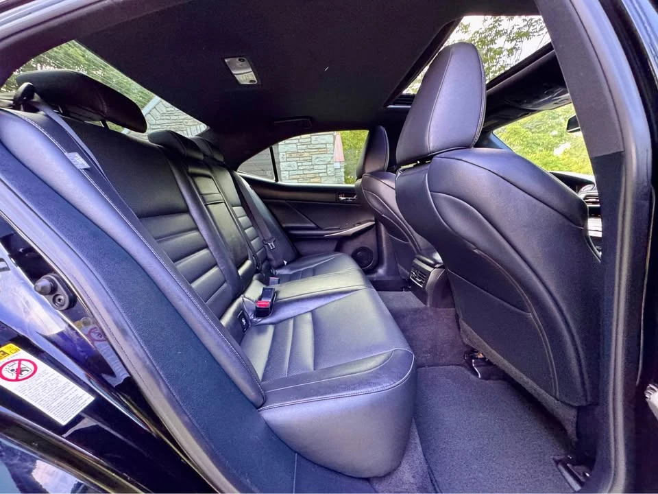 2016 Lexus IS 3rd Gen - Image 18 of 19