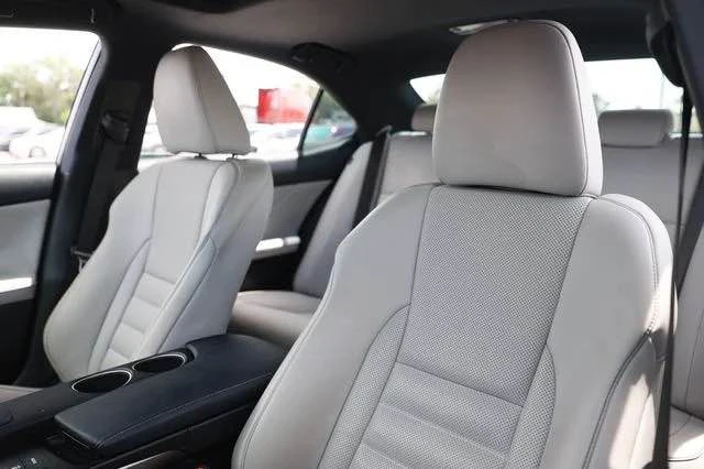 2016 Lexus IS 3rd Gen - Image 6 of 20