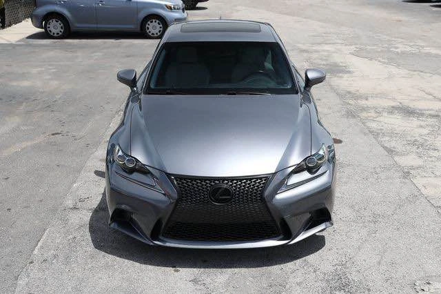 2016 Lexus IS 3rd Gen - Image 18 of 20