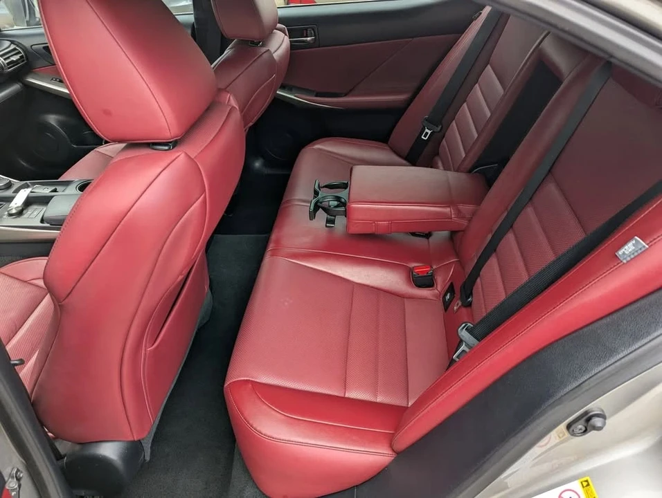 2016 Lexus IS 3rd Gen - Image 11 of 20