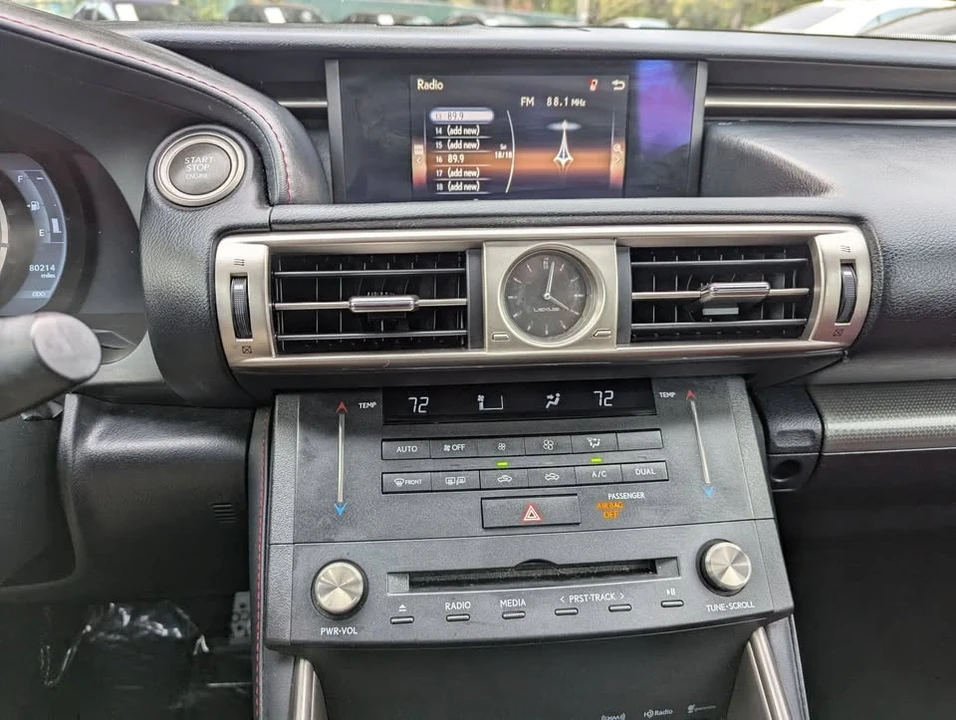 2016 Lexus IS 3rd Gen - Image 18 of 20