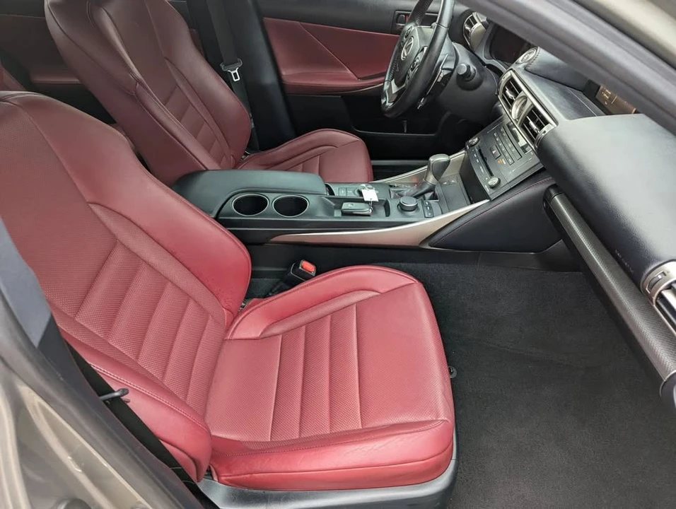 2016 Lexus IS 3rd Gen - Image 14 of 20
