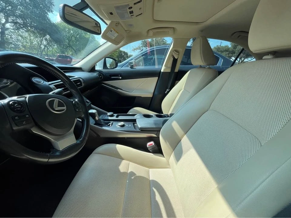 2016 Lexus IS 3rd Gen - Image 5 of 7