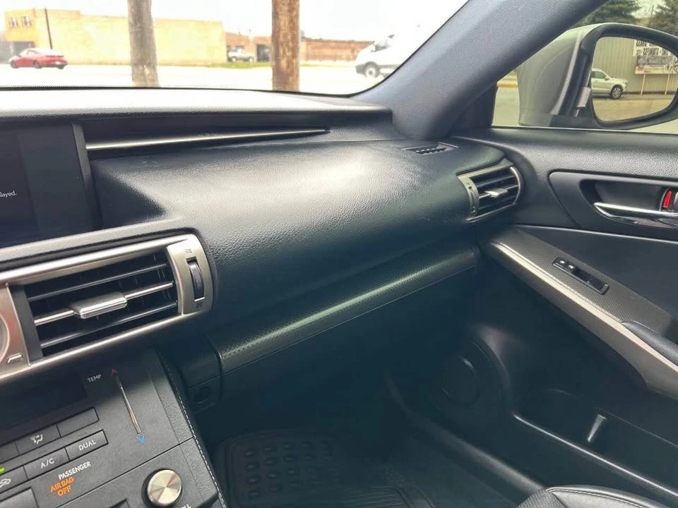 2016 Lexus IS 3rd Gen - Image 18 of 20